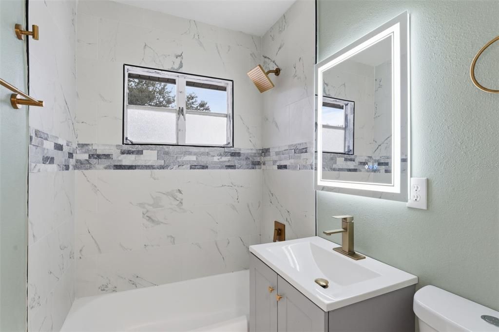 For Sale: $555,000 (4 beds, 2 baths, 1602 Square Feet)