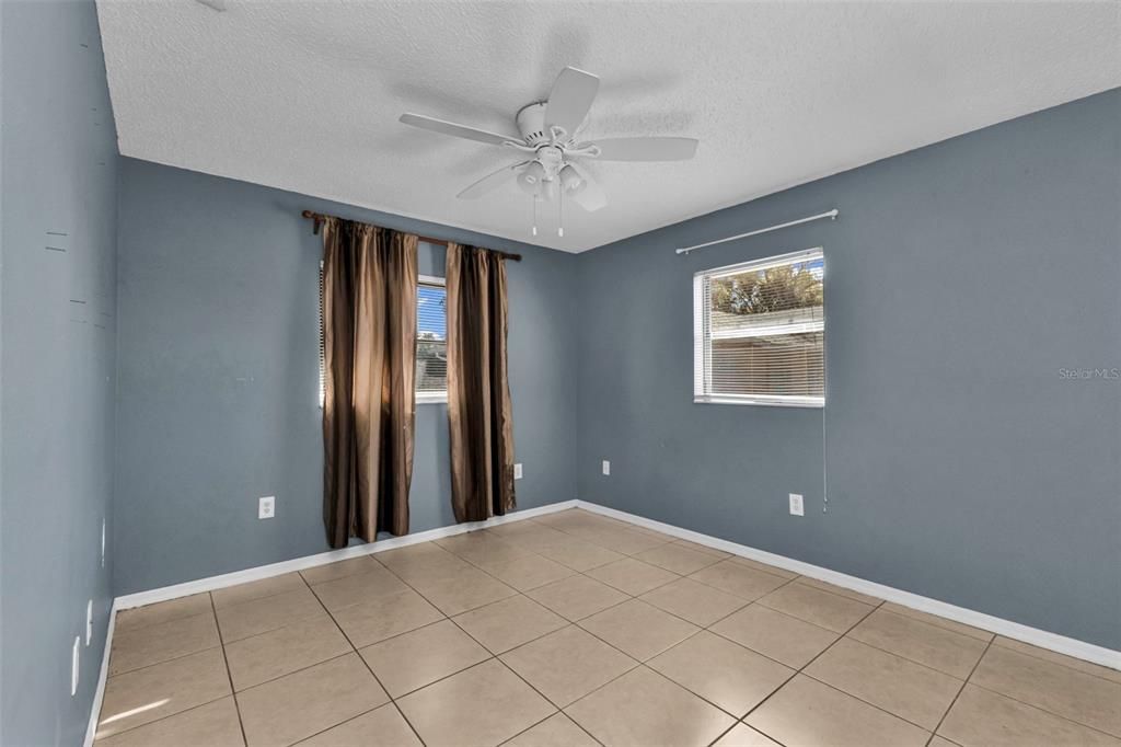 For Rent: $1,259 (2 beds, 1 baths, 832 Square Feet)