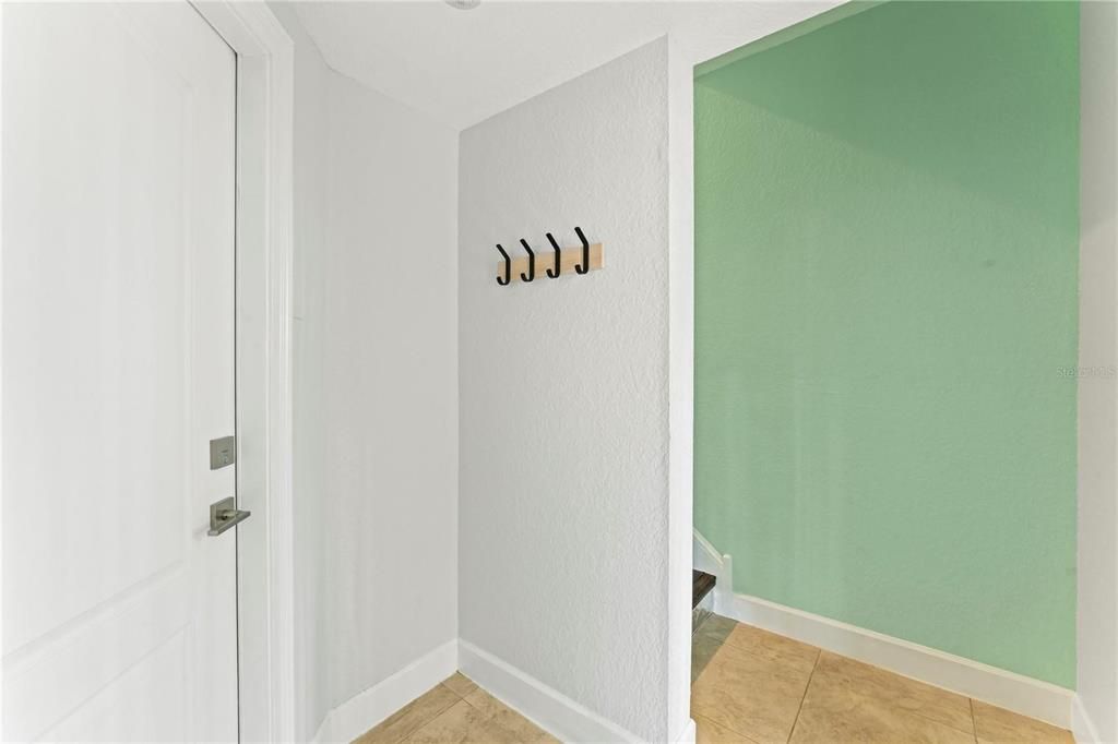 待售: $649,000 (3 贝兹, 3 浴室, 1530 平方英尺)