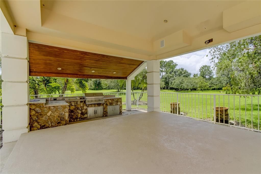 For Rent: $9,895 (5 beds, 5 baths, 5700 Square Feet)