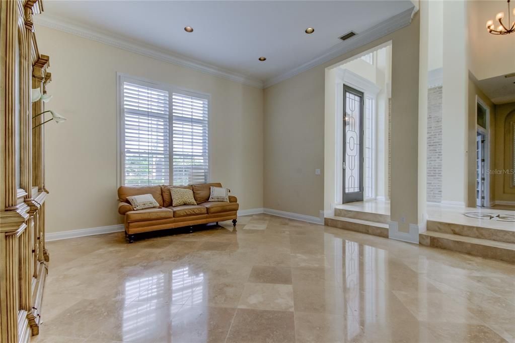 For Rent: $9,895 (5 beds, 5 baths, 5700 Square Feet)