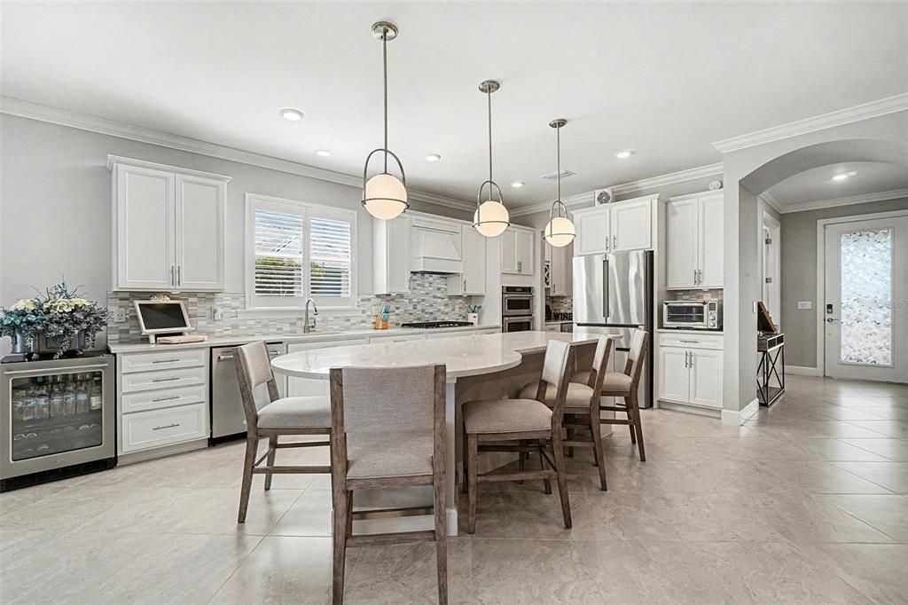 待售: $721,000 (3 贝兹, 2 浴室, 2102 平方英尺)