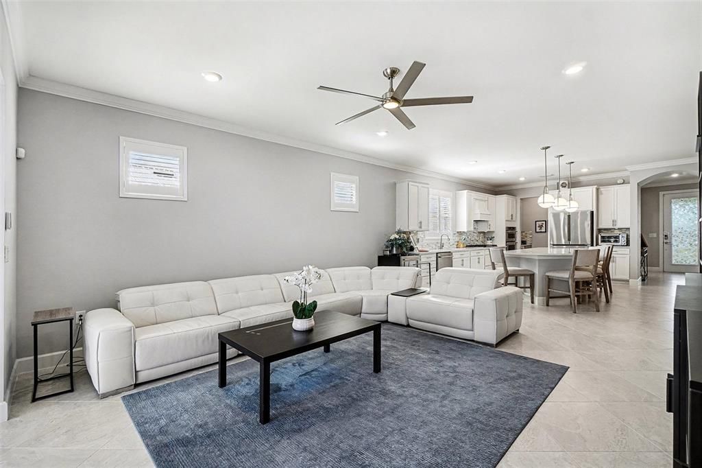 待售: $721,000 (3 贝兹, 2 浴室, 2102 平方英尺)