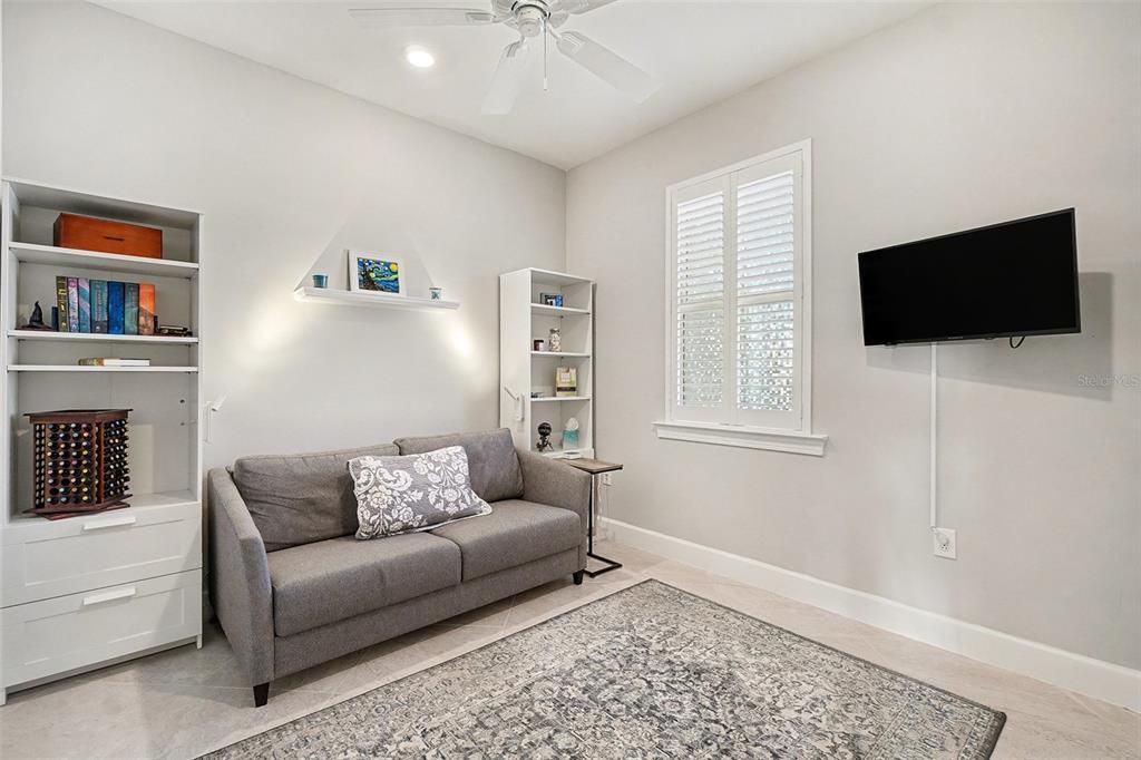 待售: $721,000 (3 贝兹, 2 浴室, 2102 平方英尺)