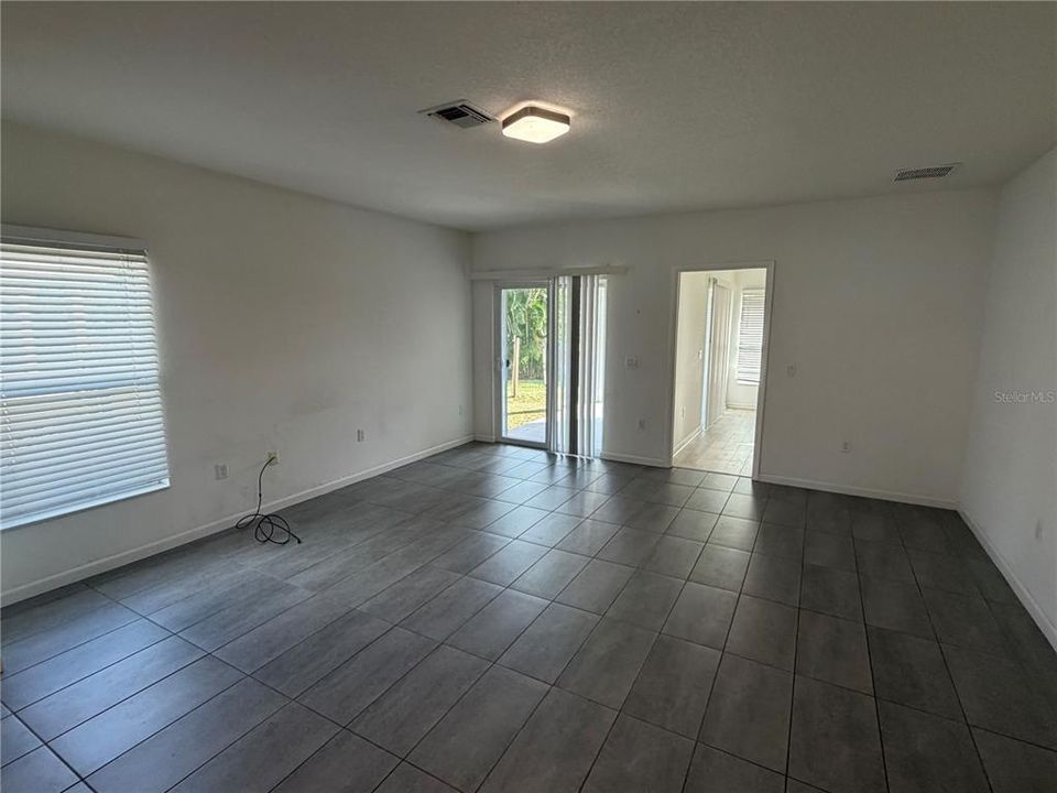 На продажу: $499,000 (3 спален, 2 ванн, 1526 Квадратных фут)