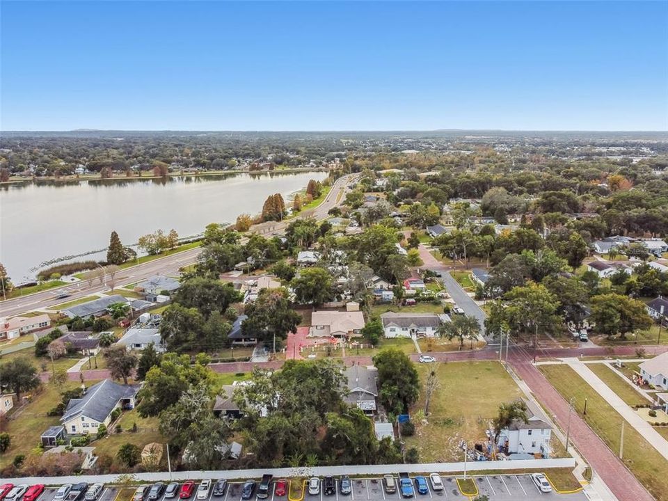 待售: $229,000 (2 贝兹, 1 浴室, 1025 平方英尺)