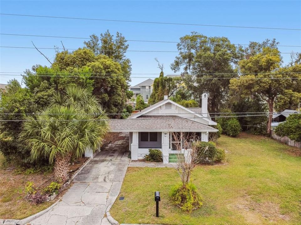 待售: $229,000 (2 贝兹, 1 浴室, 1025 平方英尺)