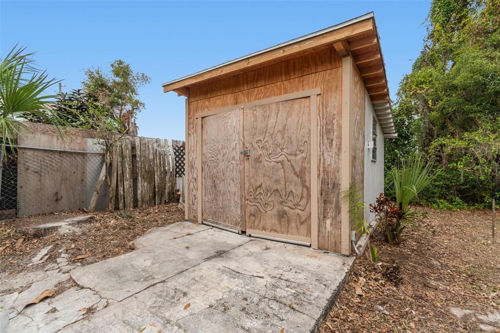 待售: $229,000 (2 贝兹, 1 浴室, 1025 平方英尺)