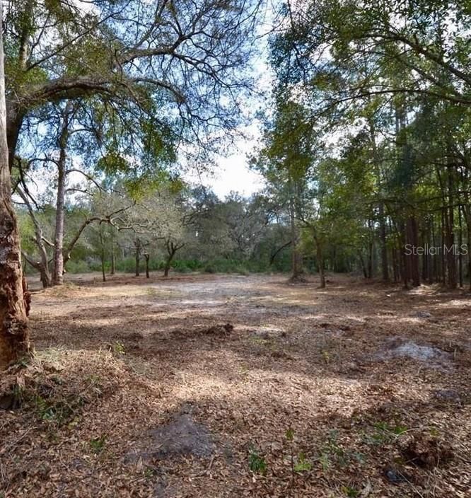 En Venta: $624,999 (2.57 acres)