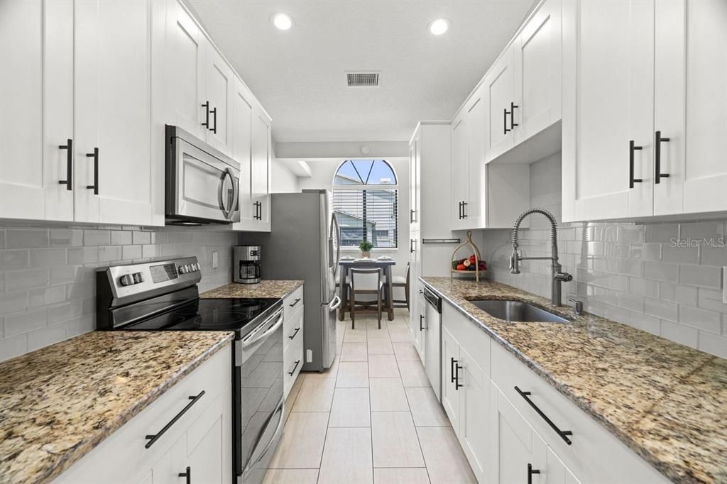 待售: $560,000 (2 贝兹, 2 浴室, 1508 平方英尺)