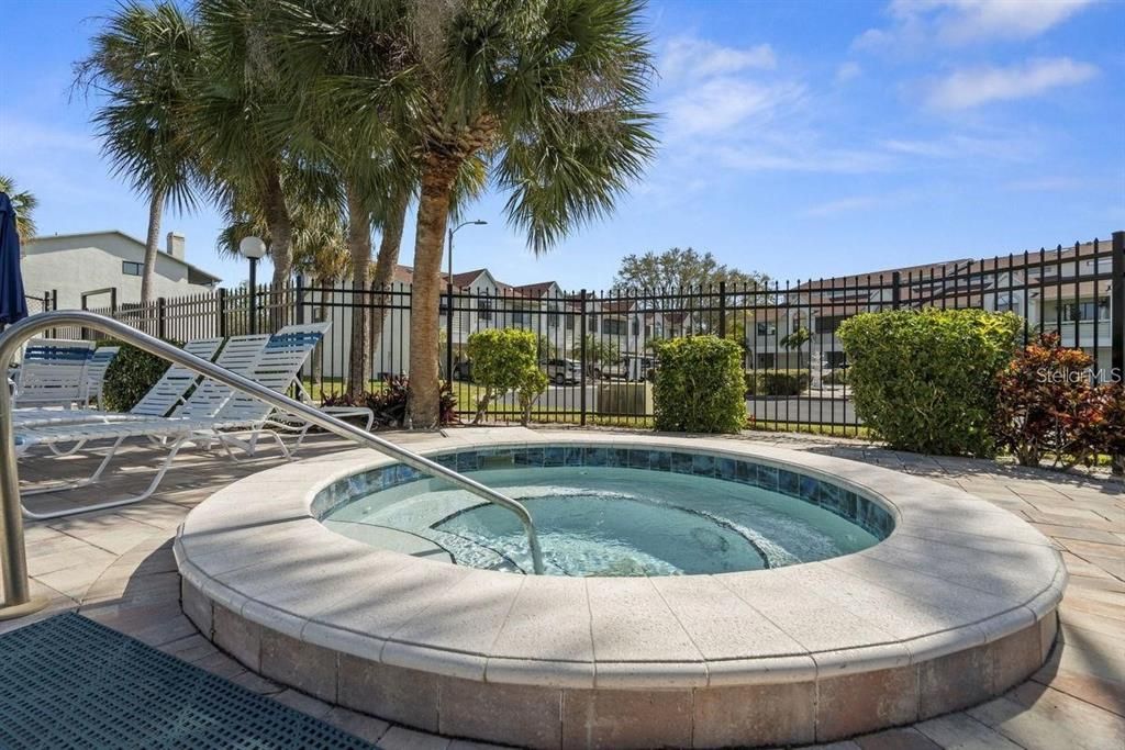 待售: $560,000 (2 贝兹, 2 浴室, 1508 平方英尺)