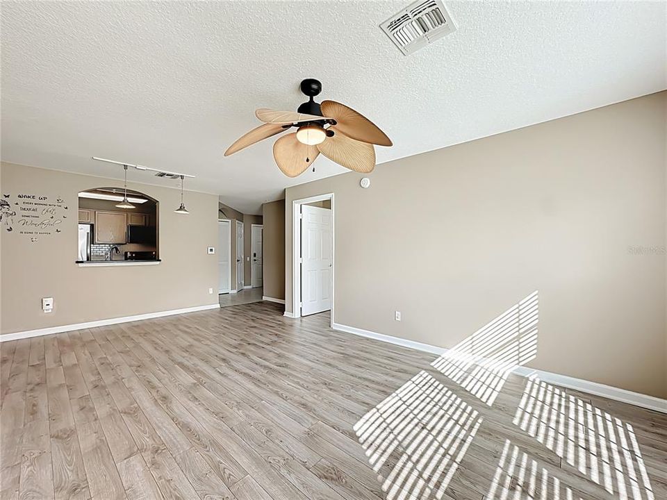 For Rent: $1,750 (2 beds, 2 baths, 1045 Square Feet)