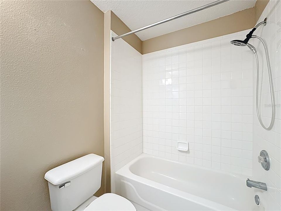 For Rent: $1,750 (2 beds, 2 baths, 1045 Square Feet)