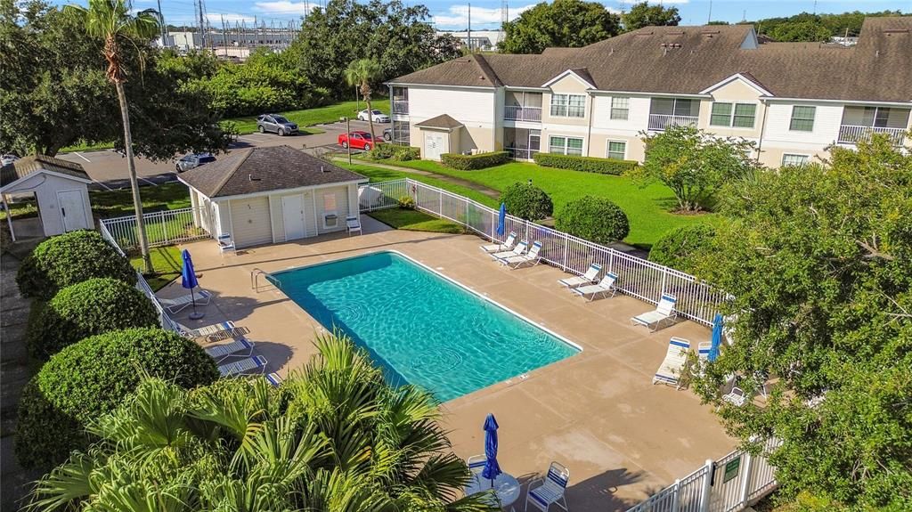 For Rent: $1,750 (2 beds, 2 baths, 1045 Square Feet)