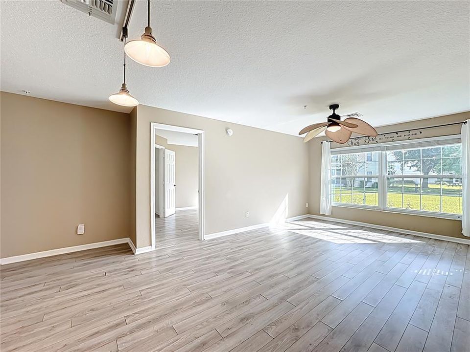 For Rent: $1,750 (2 beds, 2 baths, 1045 Square Feet)