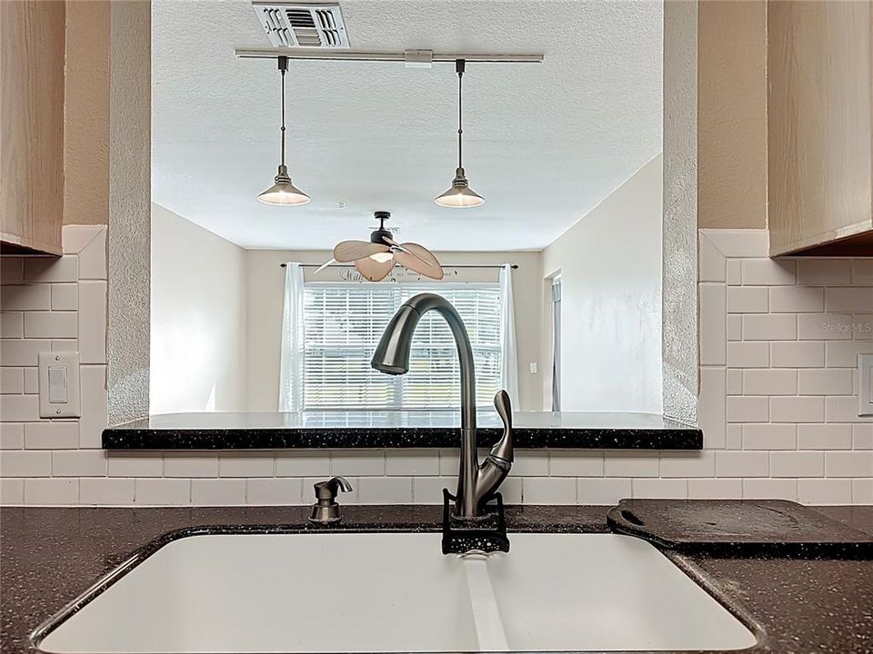 For Rent: $1,750 (2 beds, 2 baths, 1045 Square Feet)