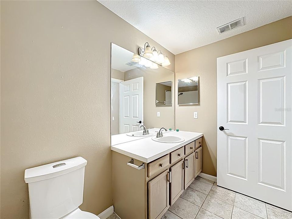 For Rent: $1,750 (2 beds, 2 baths, 1045 Square Feet)