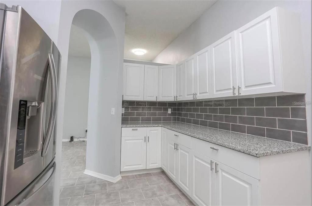 For Rent: $2,400 (3 beds, 2 baths, 1511 Square Feet)