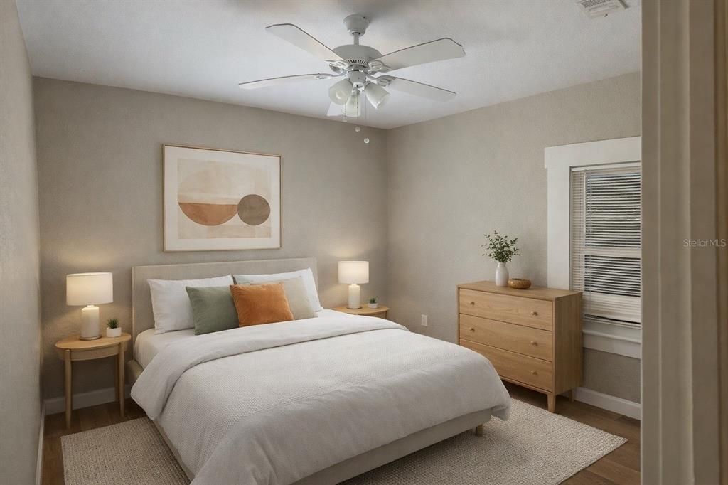 For Rent: $1,850 (2 beds, 1 baths, 924 Square Feet)