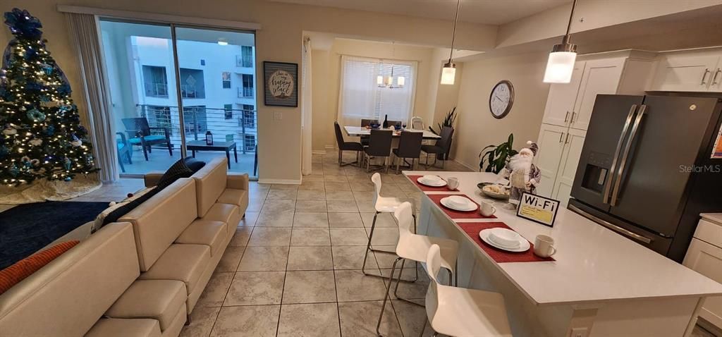 待售: $289,900 (2 贝兹, 2 浴室, 1186 平方英尺)