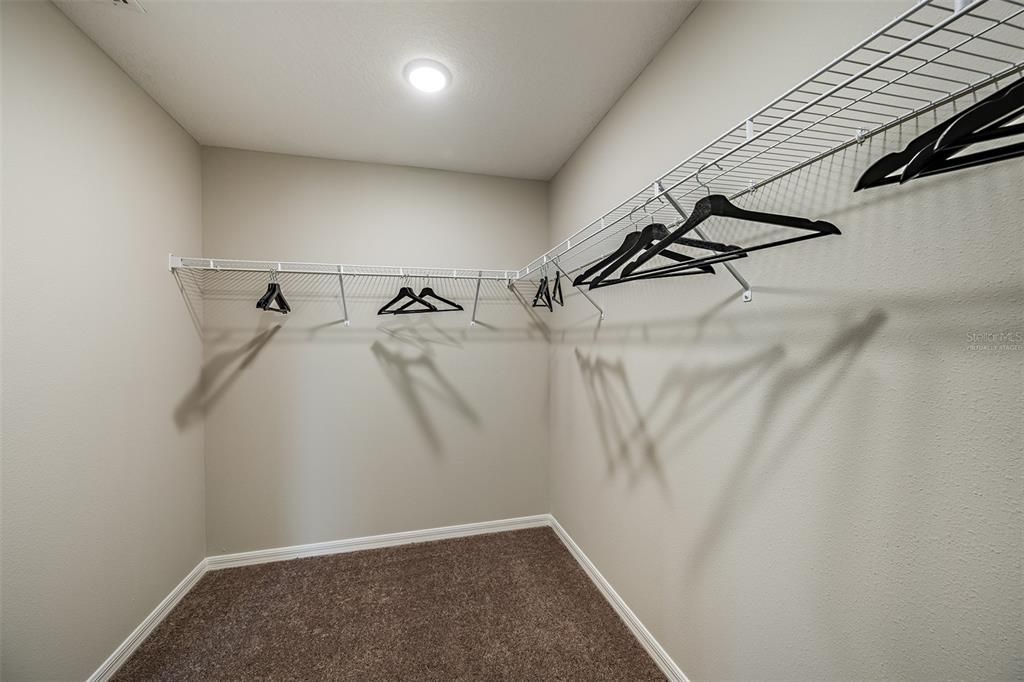 For Sale: $344,981 (4 beds, 2 baths, 1850 Square Feet)