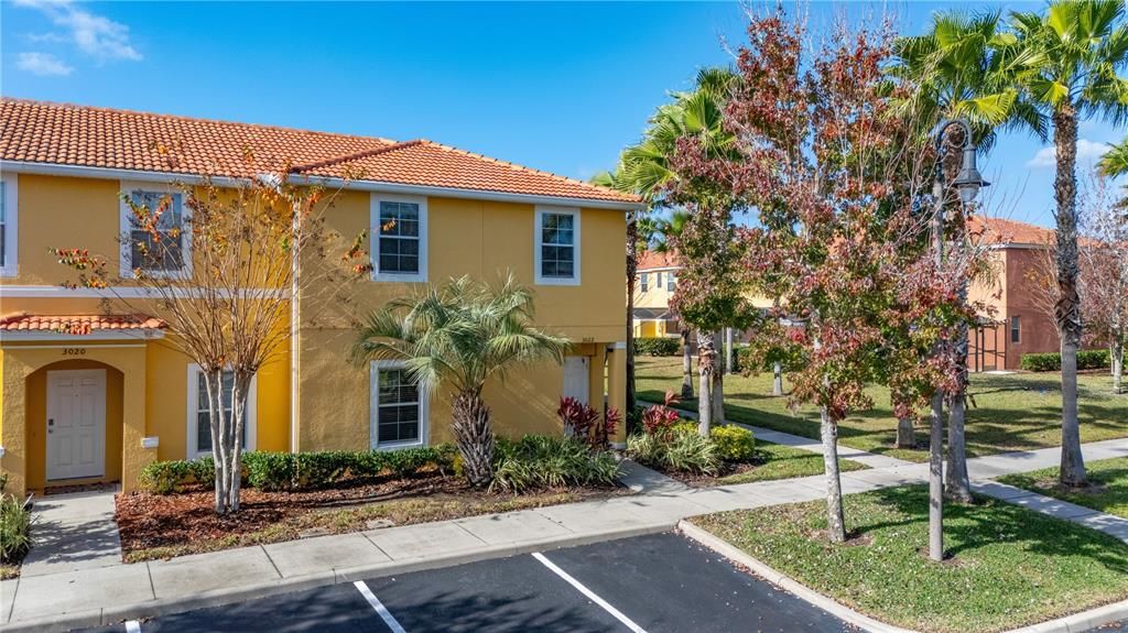 For Sale: $319,990 (3 beds, 2 baths, 1470 Square Feet)