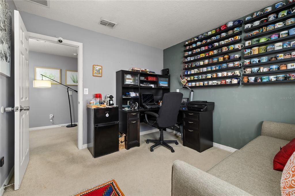 For Sale: $319,990 (3 beds, 2 baths, 1470 Square Feet)