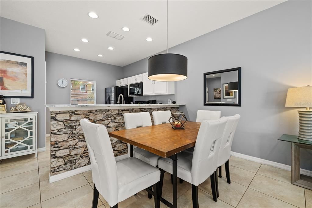 For Sale: $319,990 (3 beds, 2 baths, 1470 Square Feet)