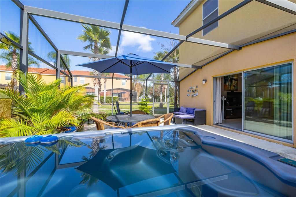 For Sale: $319,990 (3 beds, 2 baths, 1470 Square Feet)