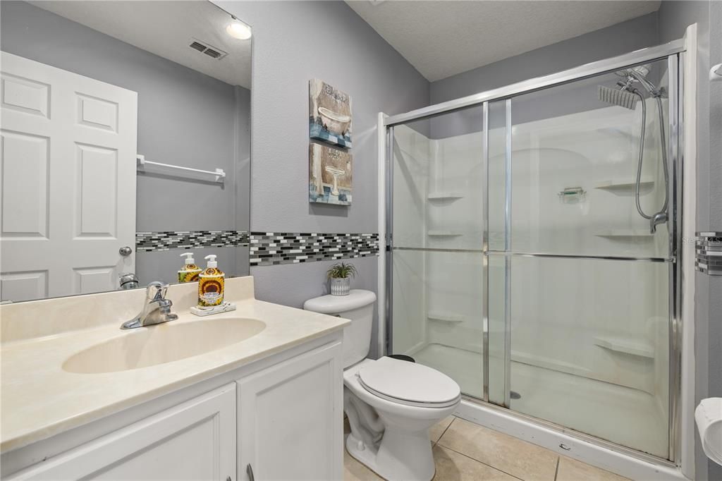 For Sale: $319,990 (3 beds, 2 baths, 1470 Square Feet)