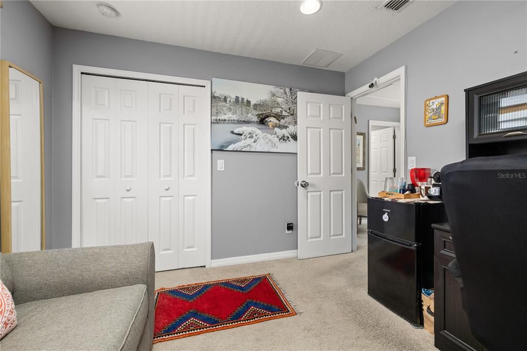 For Sale: $319,990 (3 beds, 2 baths, 1470 Square Feet)