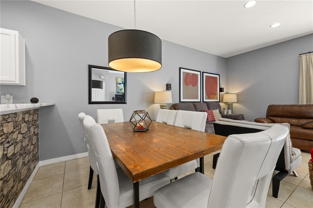 For Sale: $319,990 (3 beds, 2 baths, 1470 Square Feet)