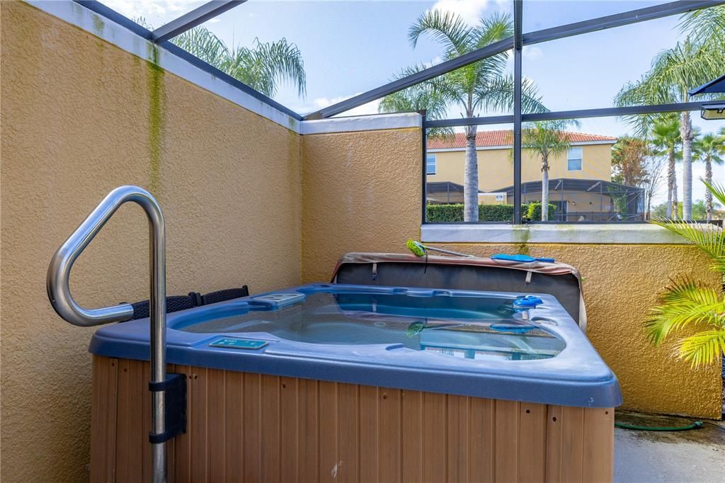 For Sale: $319,990 (3 beds, 2 baths, 1470 Square Feet)