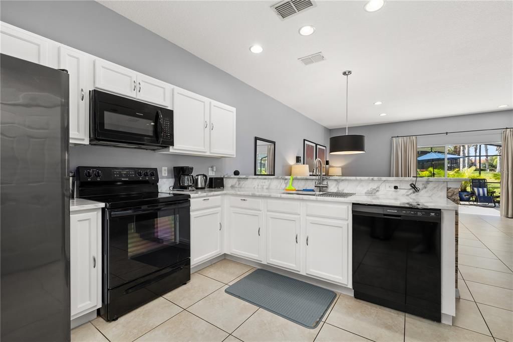 For Sale: $319,990 (3 beds, 2 baths, 1470 Square Feet)