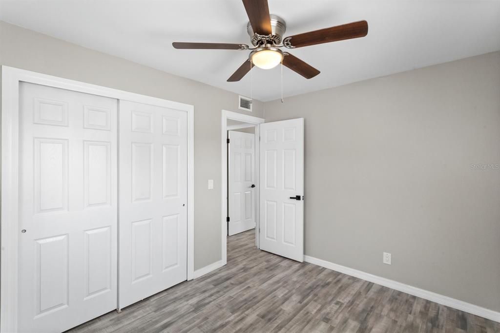 出租: $2,595 (3 贝兹, 2 浴室, 1196 平方英尺)