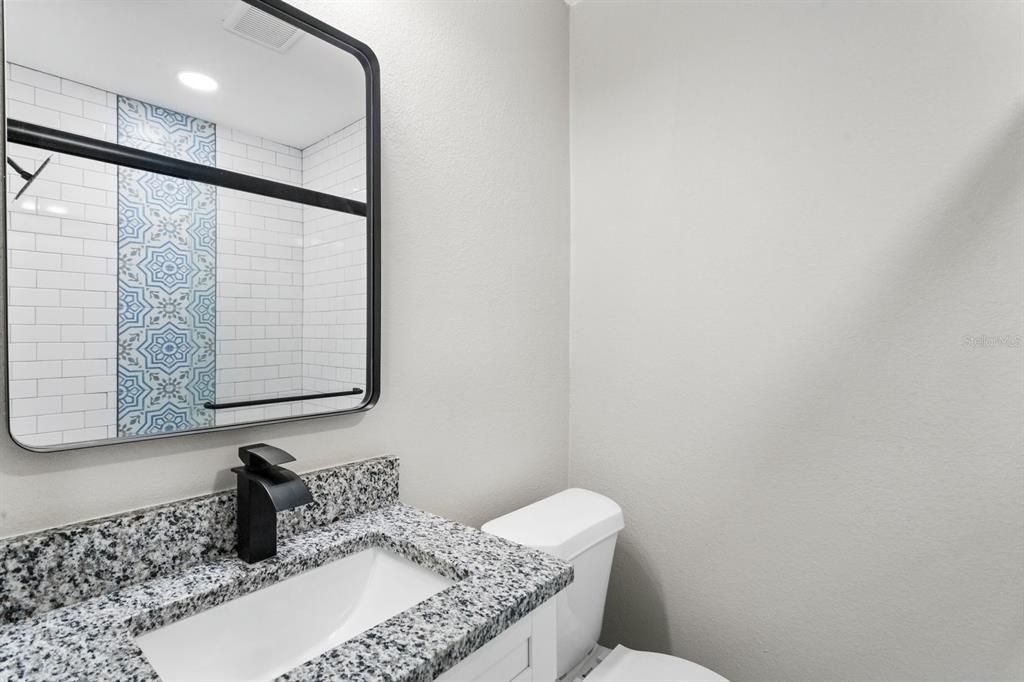 出租: $2,595 (3 贝兹, 2 浴室, 1196 平方英尺)