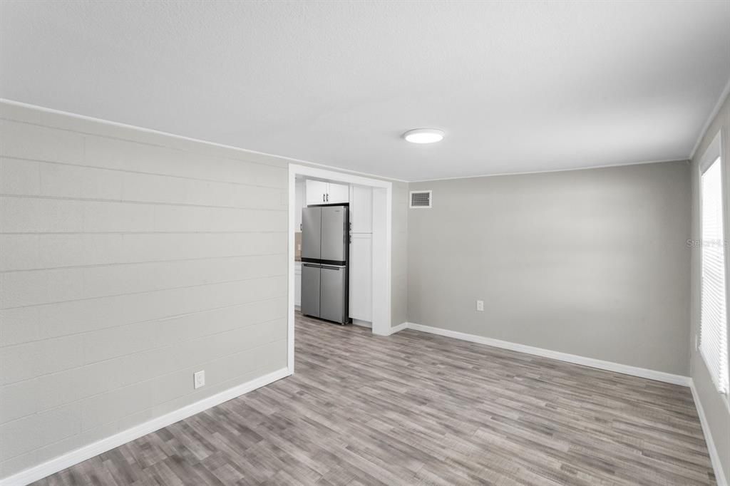 出租: $2,595 (3 贝兹, 2 浴室, 1196 平方英尺)