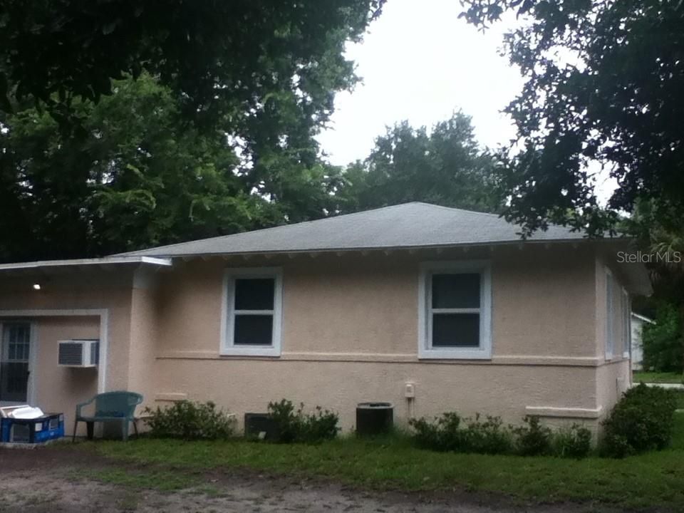 На продажу: $299,900 (3 спален, 2 ванн, 1422 Квадратных фут)