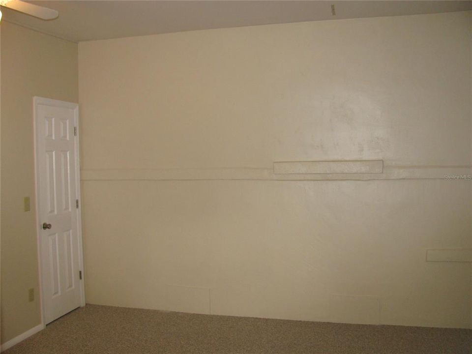 На продажу: $299,900 (3 спален, 2 ванн, 1422 Квадратных фут)