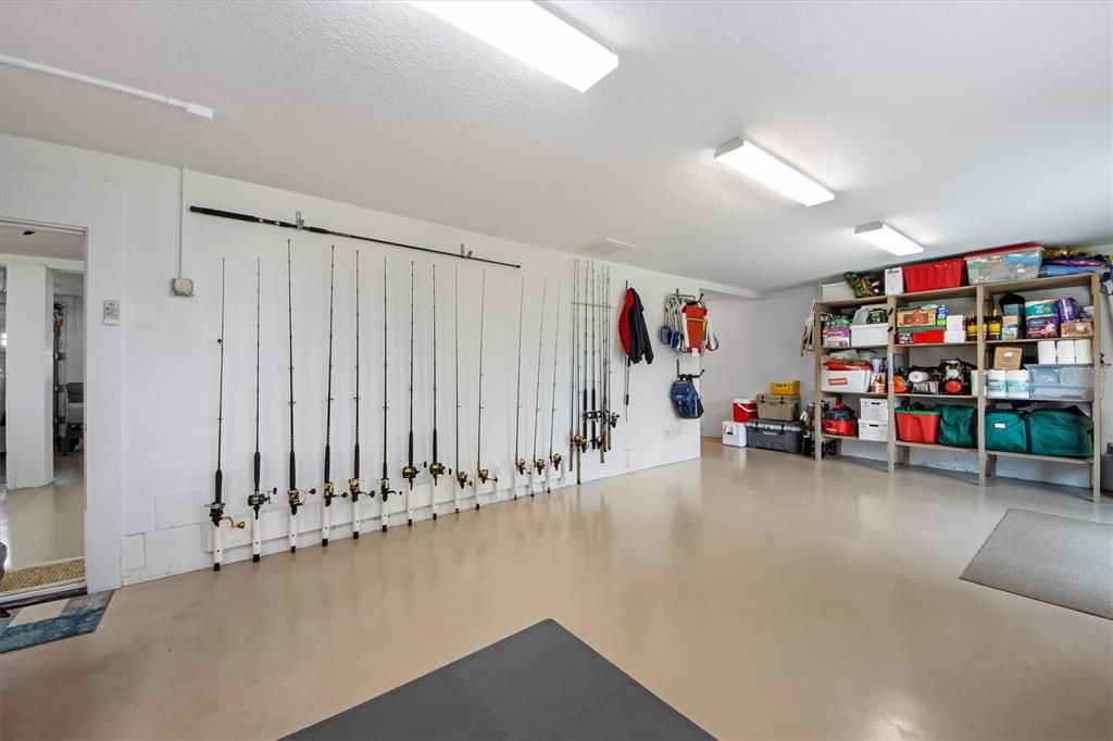 For Sale: $1,200,000 (3 beds, 2 baths, 1972 Square Feet)