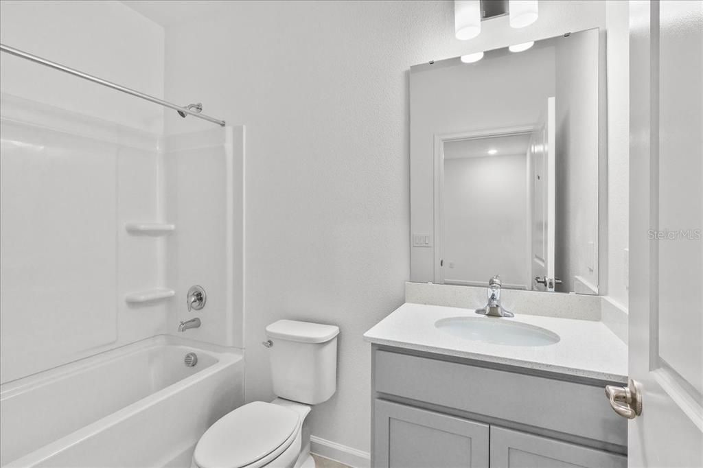 For Sale: $845,000 (5 beds, 5 baths, 1918 Square Feet)