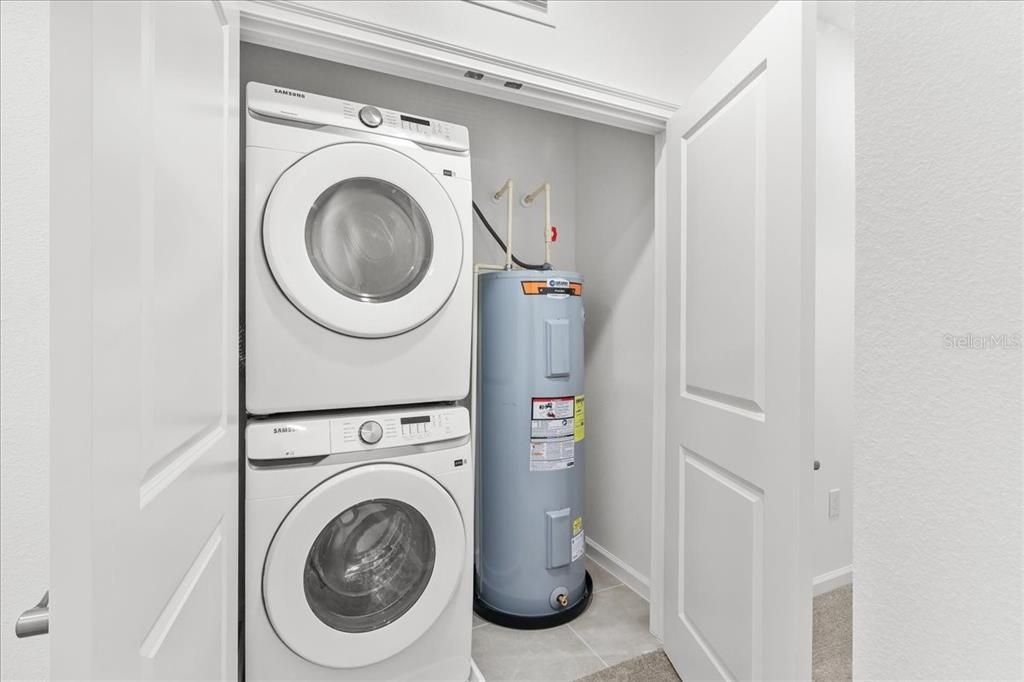 For Sale: $845,000 (5 beds, 5 baths, 1918 Square Feet)