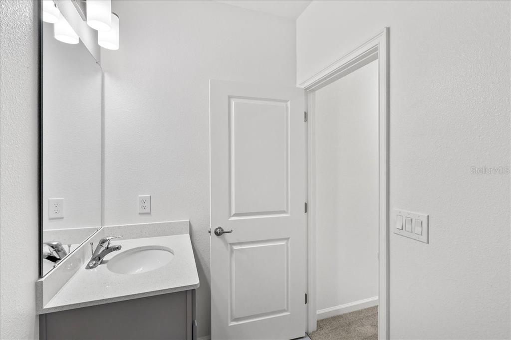 For Sale: $845,000 (5 beds, 5 baths, 1918 Square Feet)