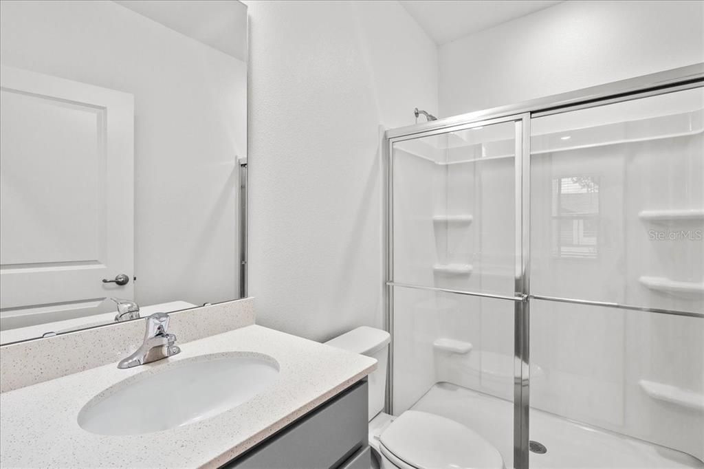 For Sale: $845,000 (5 beds, 5 baths, 1918 Square Feet)