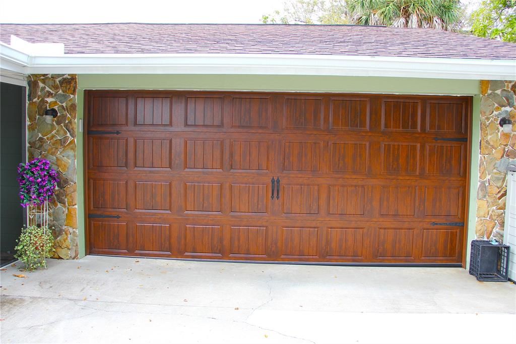 For Sale: $286,900 (3 beds, 2 baths, 1450 Square Feet)