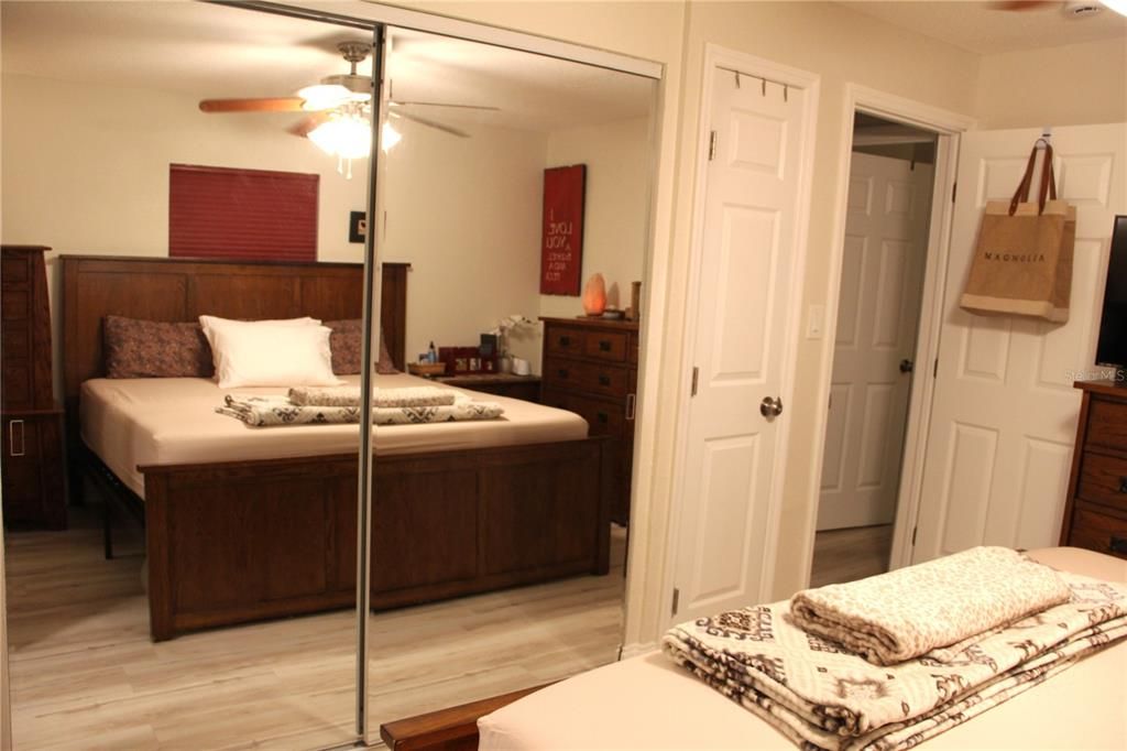 For Sale: $286,900 (3 beds, 2 baths, 1450 Square Feet)