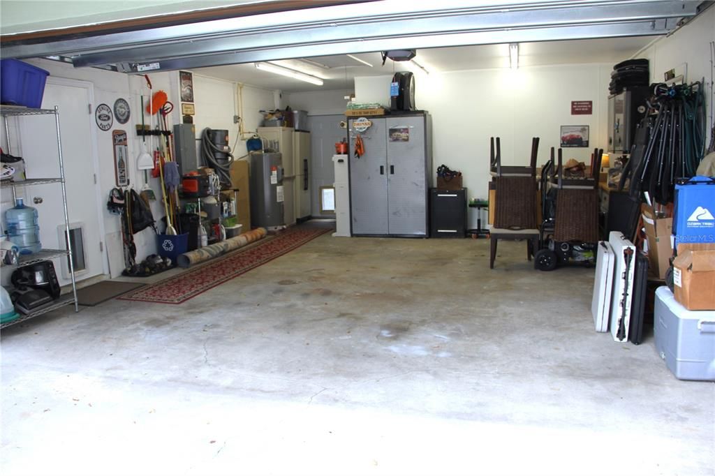 For Sale: $286,900 (3 beds, 2 baths, 1450 Square Feet)