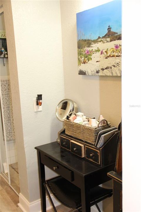 For Sale: $286,900 (3 beds, 2 baths, 1450 Square Feet)