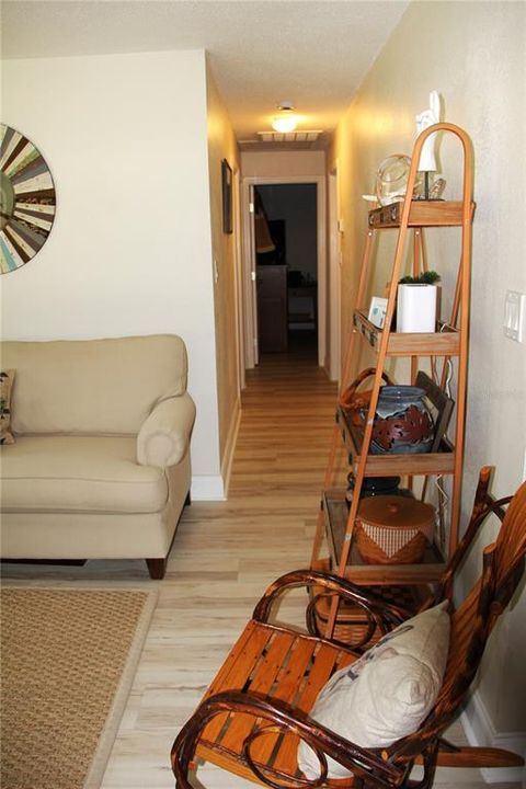 For Sale: $286,900 (3 beds, 2 baths, 1450 Square Feet)