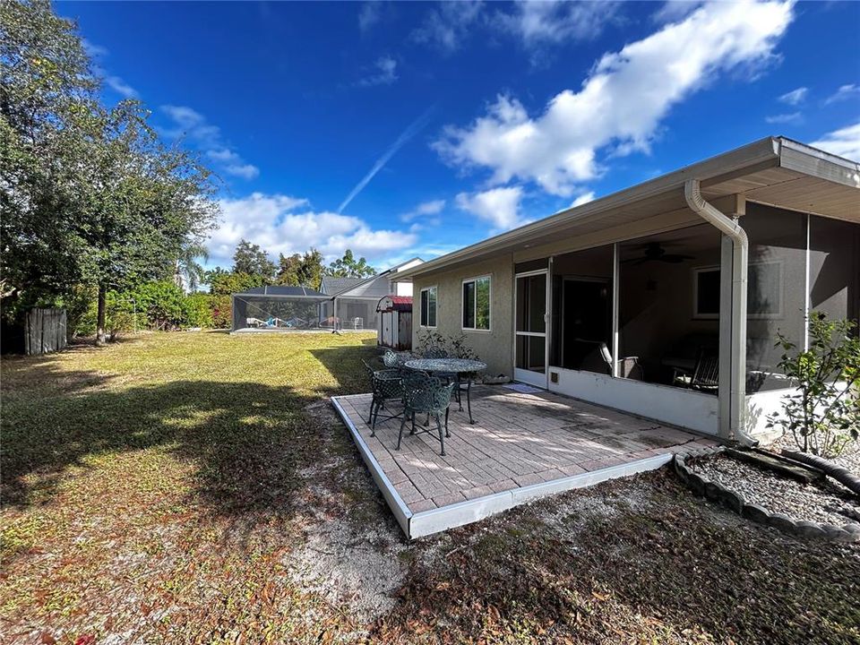 待售: $229,000 (2 贝兹, 2 浴室, 1349 平方英尺)